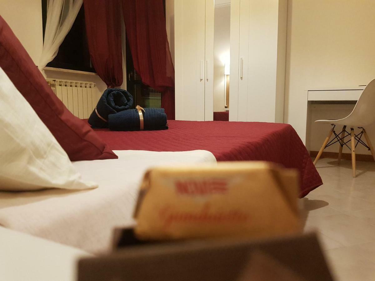 Il Teatro Bed & Breakfast Avezzano Luaran gambar