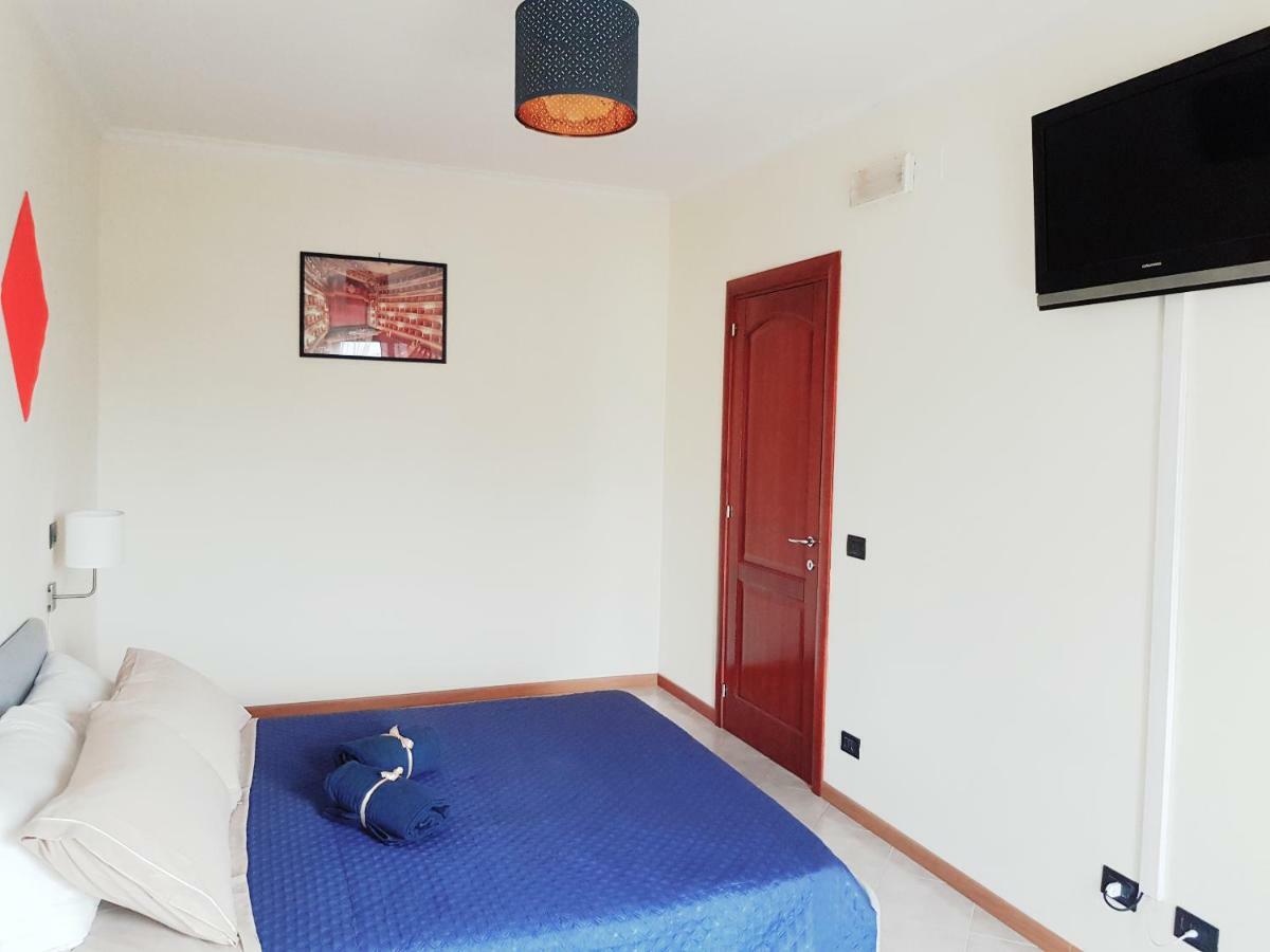 Il Teatro Bed & Breakfast Avezzano Luaran gambar
